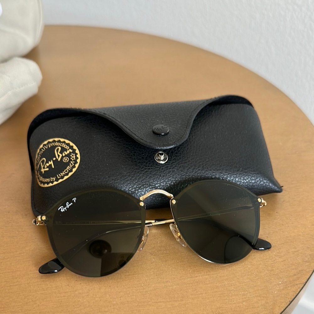 Polarized Ray-Ban Gold and Black Sunglasses